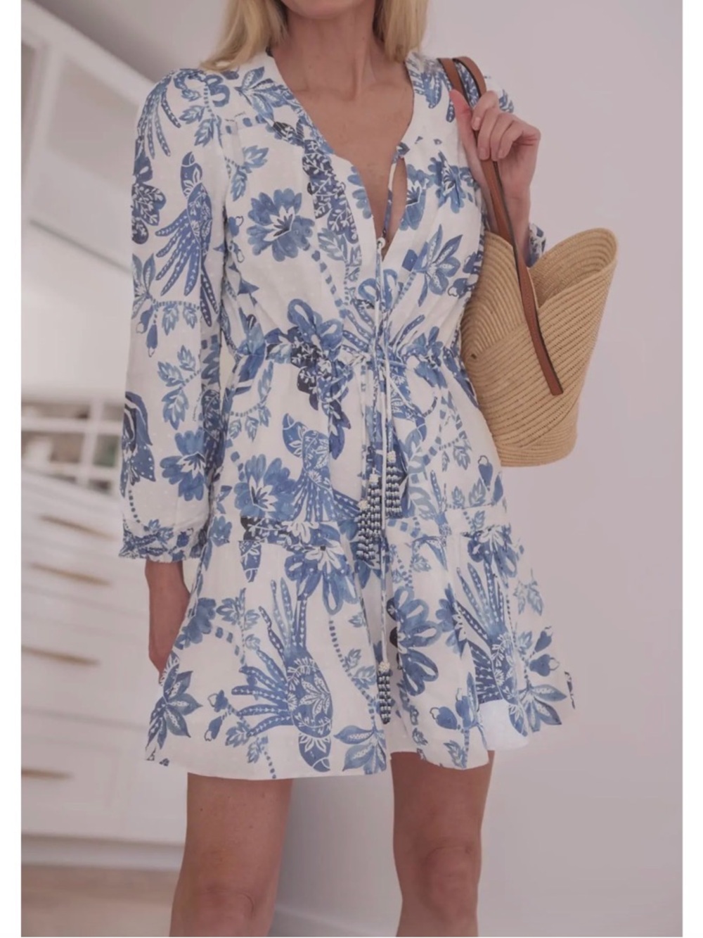 FARM Rio White Mini Dress with Blue Floral Print XS - Picture 2 of 10